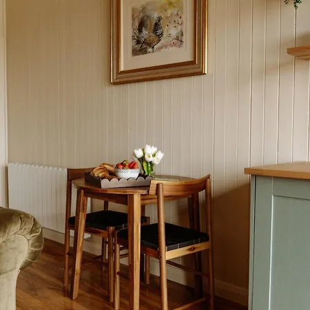 Сasa de vacaciones Tackle At Angliham Estate Kilroghter